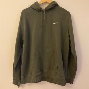 NIKE | Men's  XXL Army Green Nike Sweatshirt